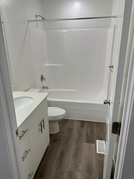 Building Photo - 1187 W 1820 S