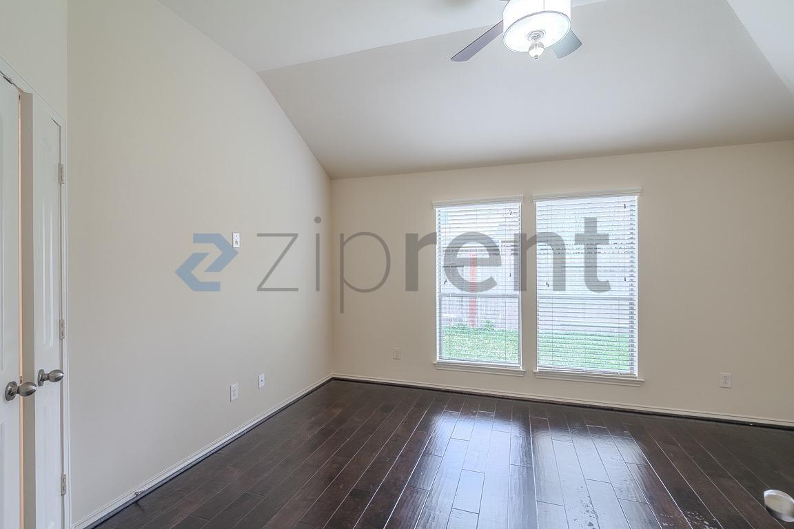 Building Photo - 2943 Fair Chase Dr