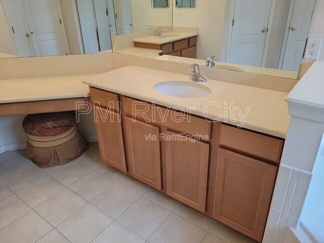 Building Photo - 14283 Big Spring St