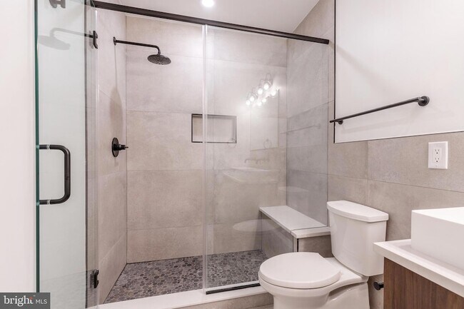 Building Photo - 1601 Frankford Ave