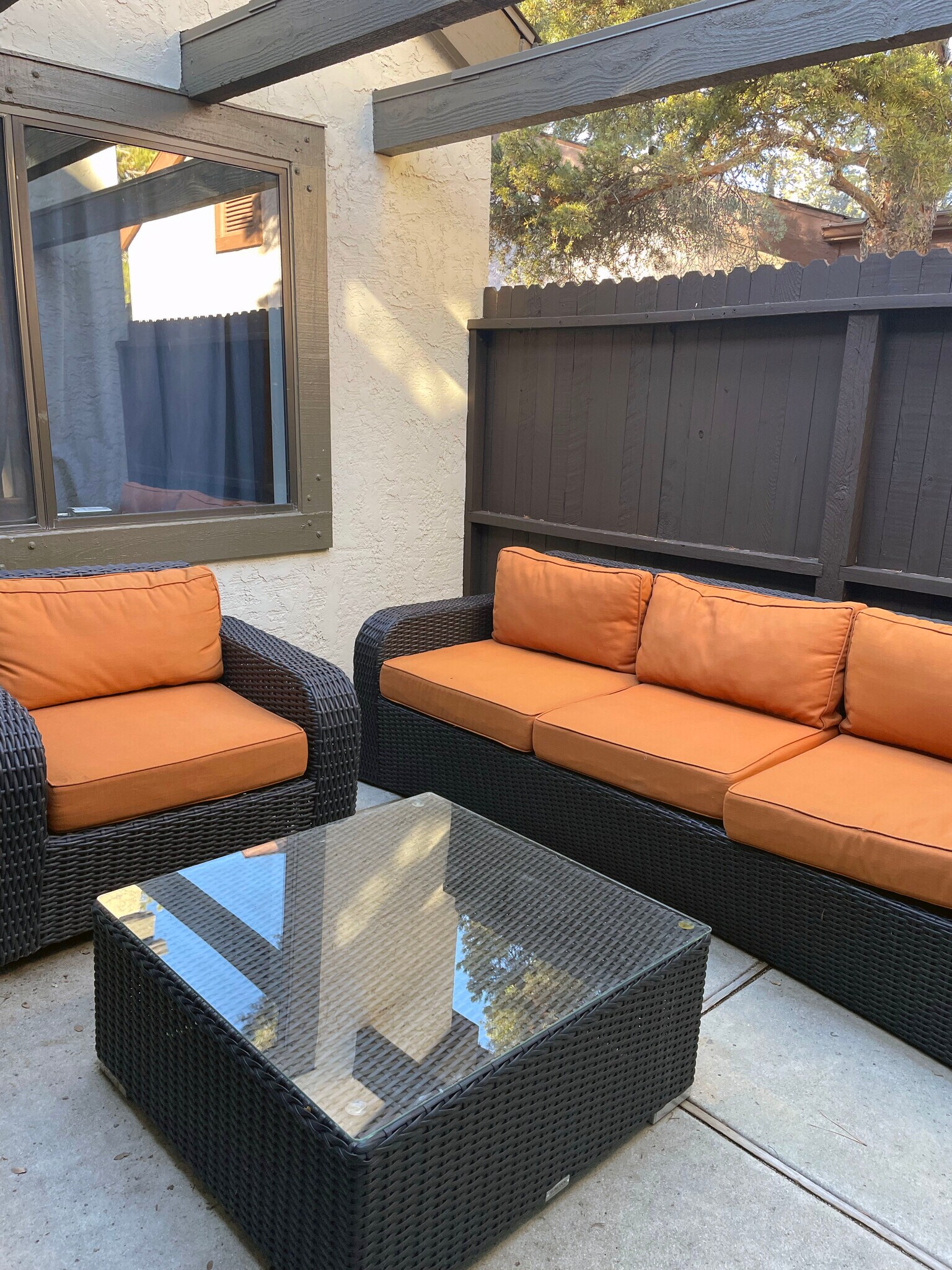 private enclosed atrium - 1413 Coyote Rd