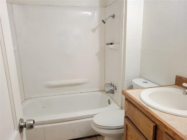 Building Photo - 4207 Harvey Dr