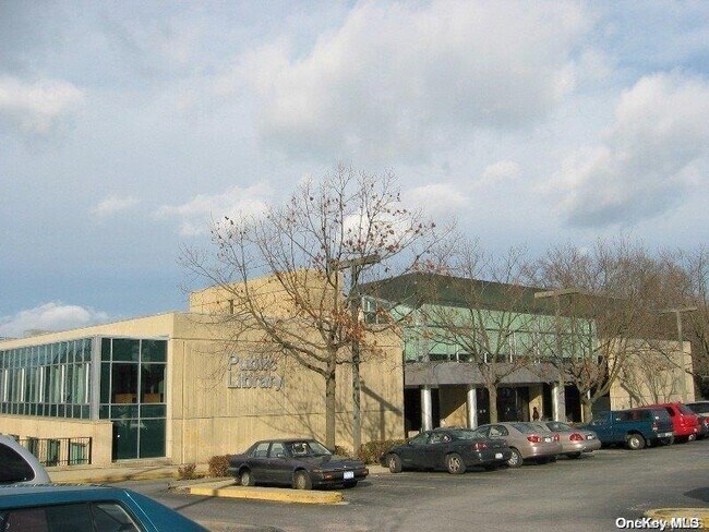 Building Photo - 44 Graywood Rd