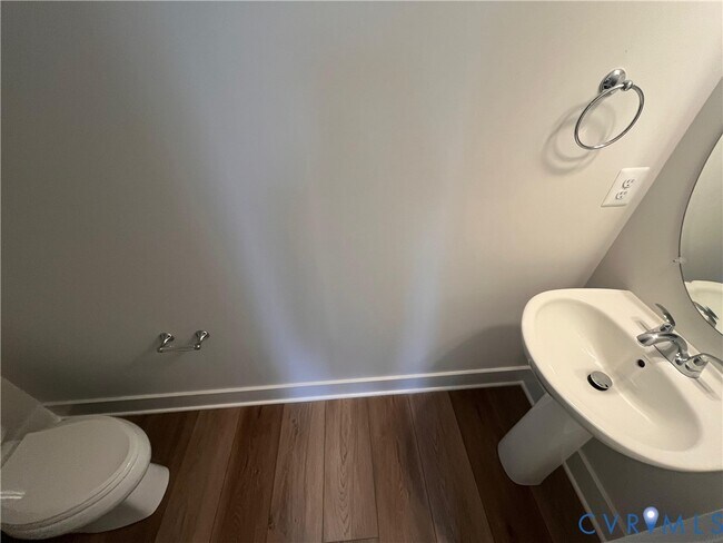 Building Photo - 9480 Pinkman Rd