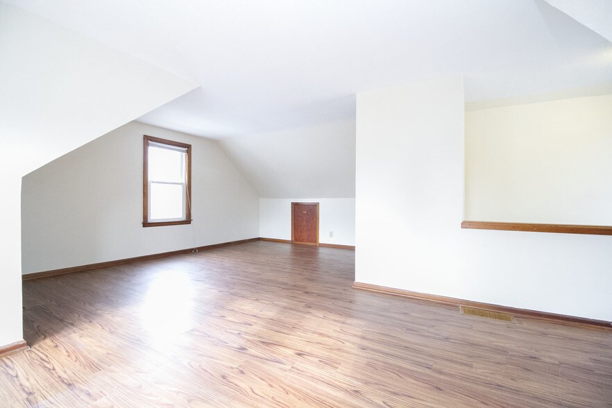 Building Photo - 1137 Cribb St