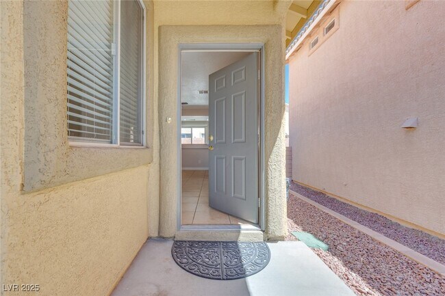 Building Photo - 11020 Napa Ridge Dr