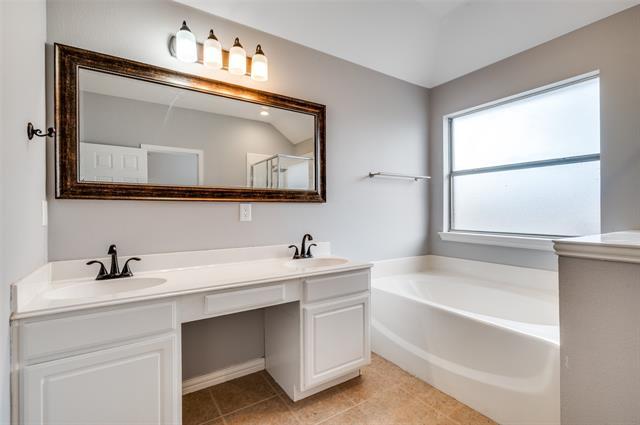 Building Photo - 410 Brookside Dr