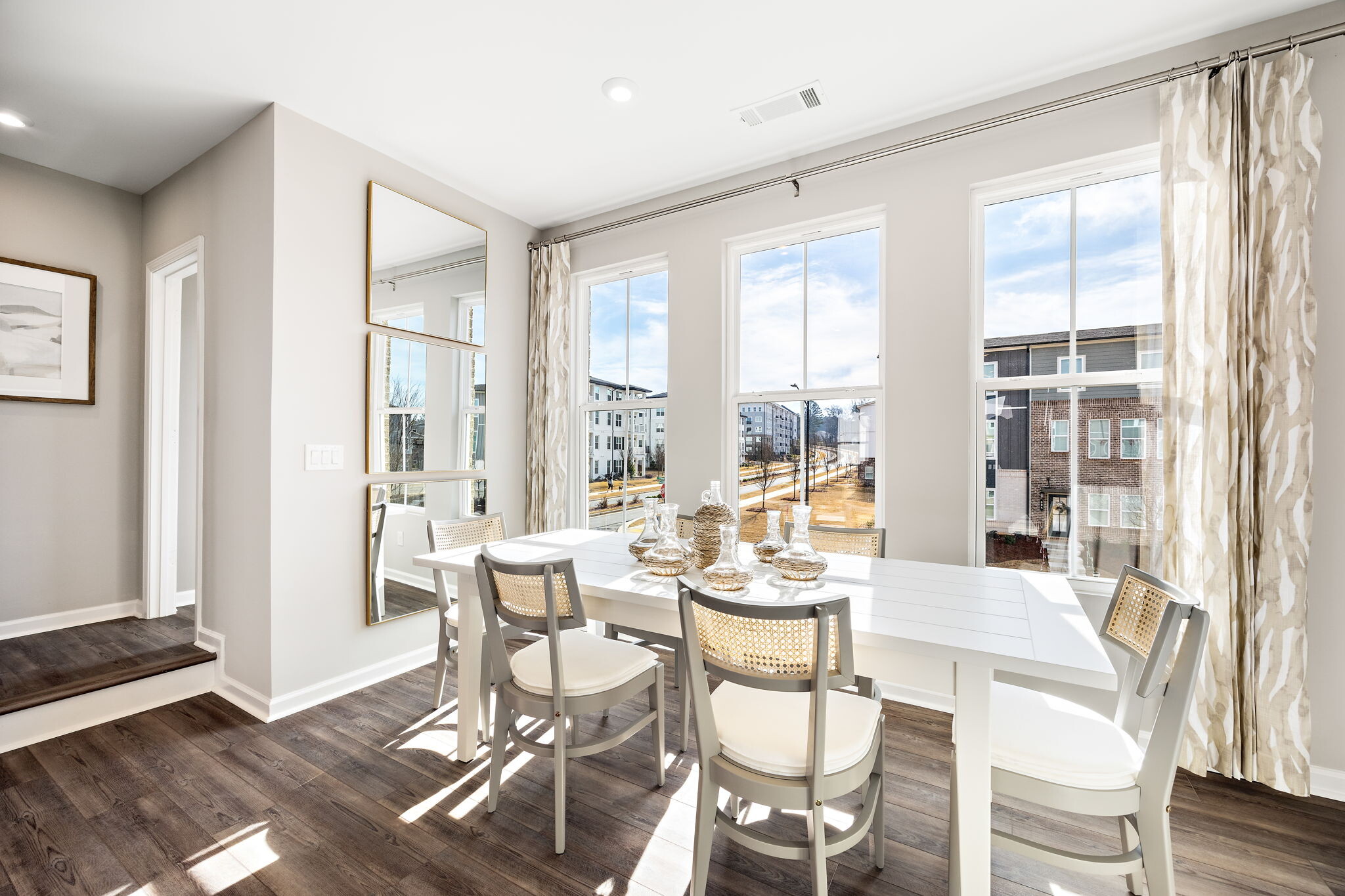 Building Photo - 801 Cameron Trl