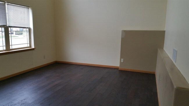 Building Photo - 8035 Starr Grass Dr