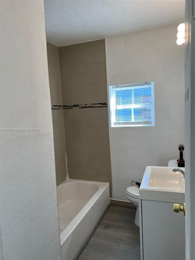 Building Photo - 1545 NW 68th St