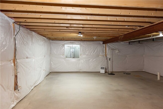 Building Photo - 357 Anna Cir