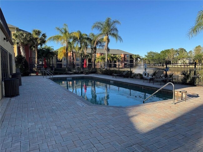 Building Photo - 10873 Windsor Walk Dr
