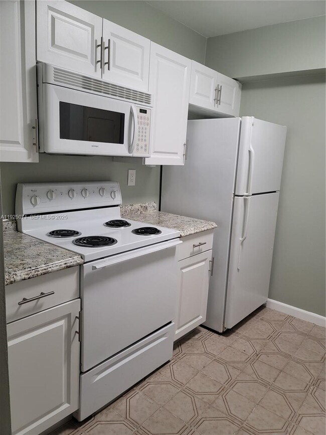 Building Photo - 200 NW 107th Ave