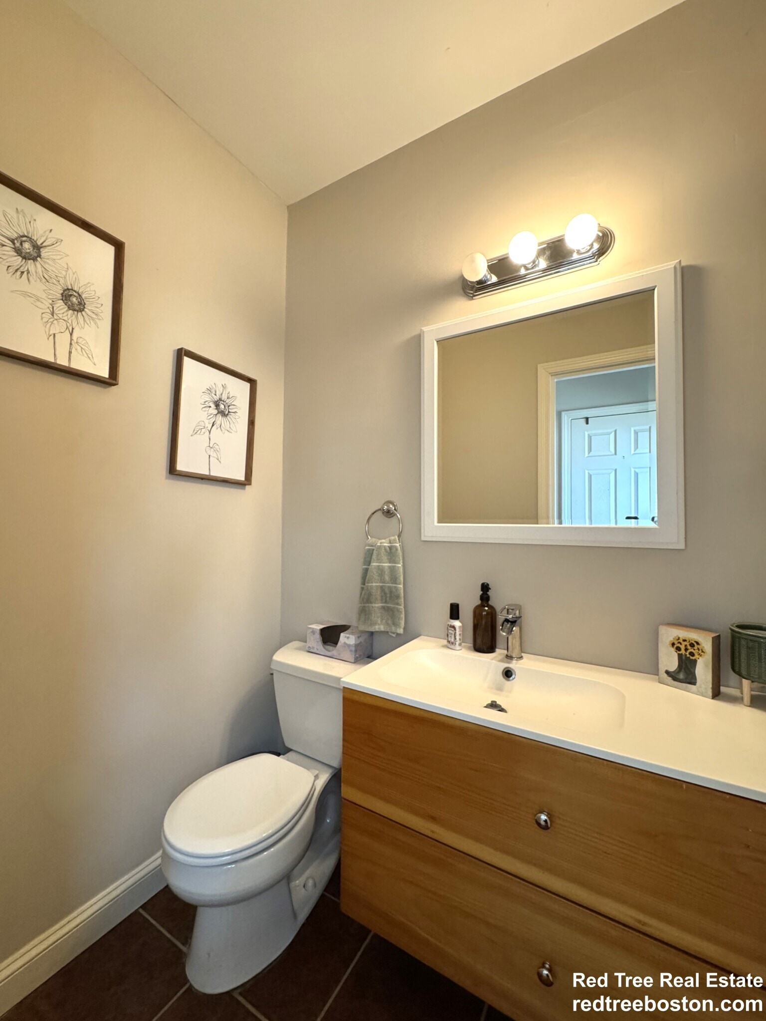 Building Photo - 4 N Crescent Circuit