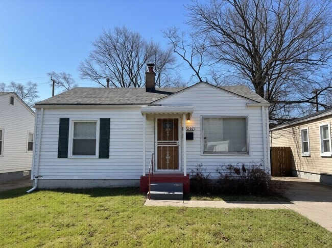 Building Photo - 11236 Studebaker Ave