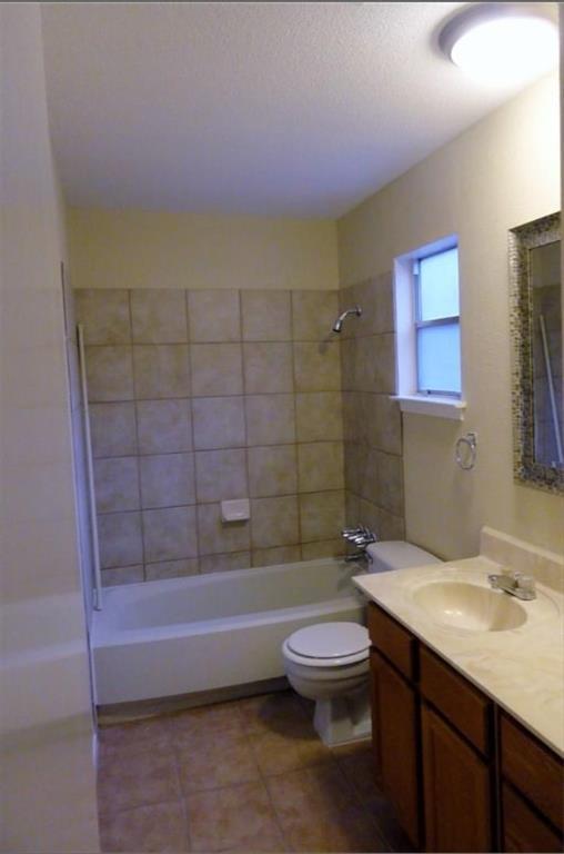 Building Photo - 12107 Tanglebriar Trail