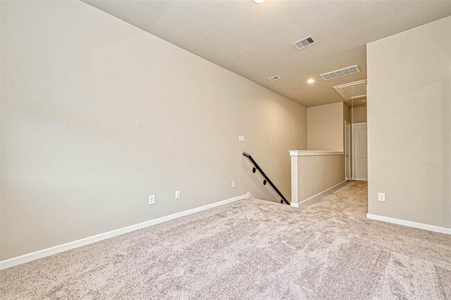 Building Photo - 493 Longleaf Pine Dr