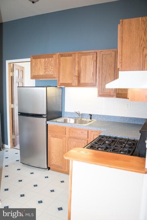 Building Photo - 2210 E York St