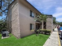 Building Photo - 7604 Abbey Ln
