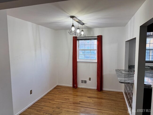 Building Photo - 6501 Ave C