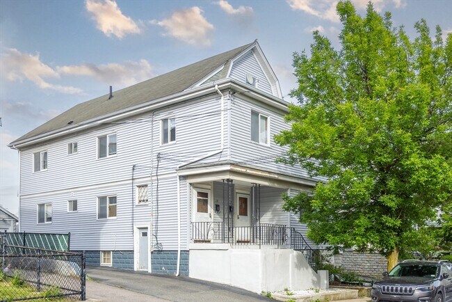 Primary Photo - 19 Puritan Rd