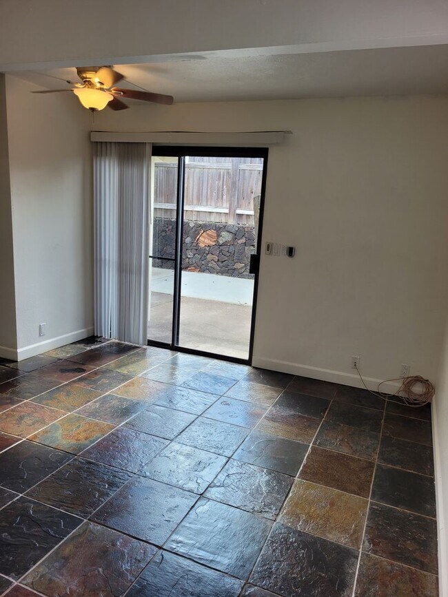 Building Photo - 73-4337 Kukulu Pl - Kona Palisades