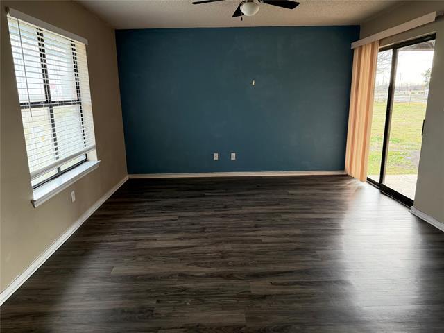 Building Photo - 1605 Pvt Rd 5010