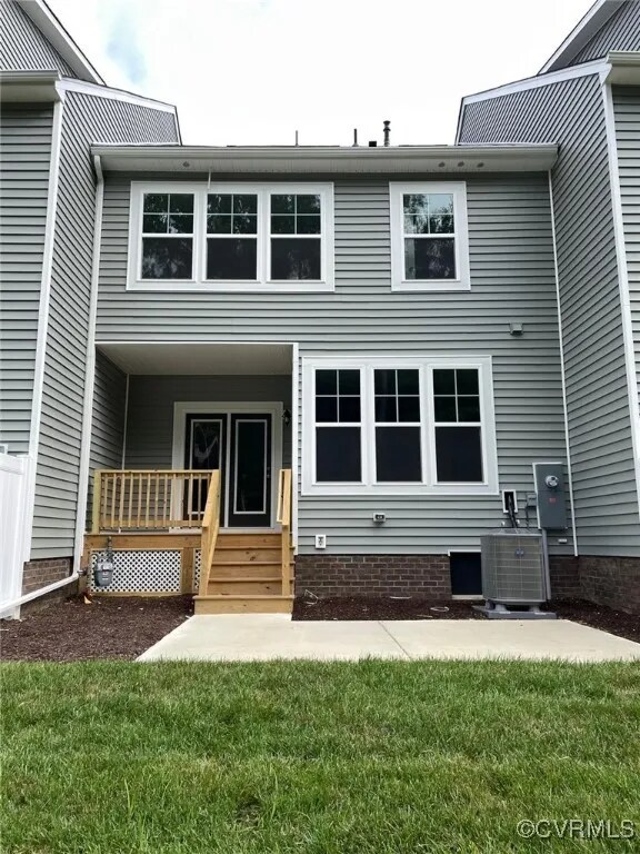 Building Photo - 10823 Farmstead Ml Ln