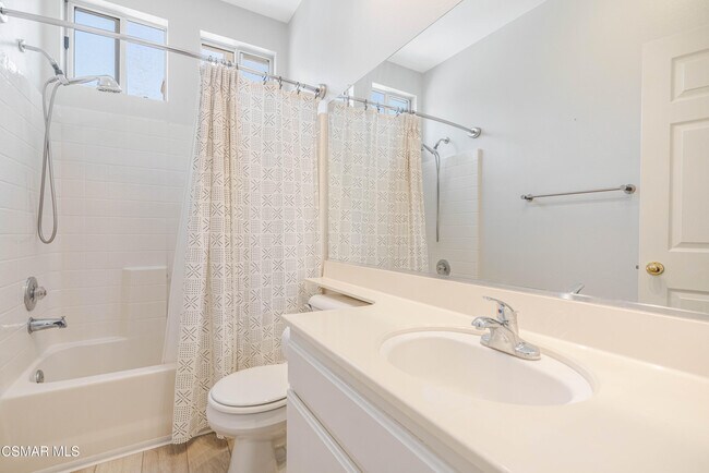 Building Photo - 11529 Treeview Ct