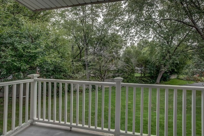 Building Photo - 33302 Kingslane Ct