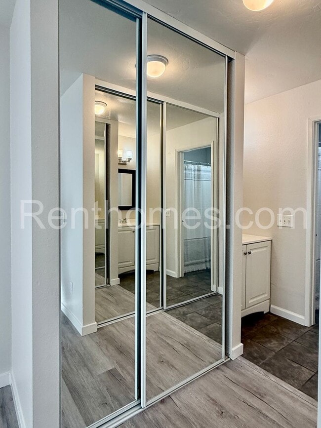 Building Photo - Mira Mesa, 8488 New Salem St #69, 2 Master...