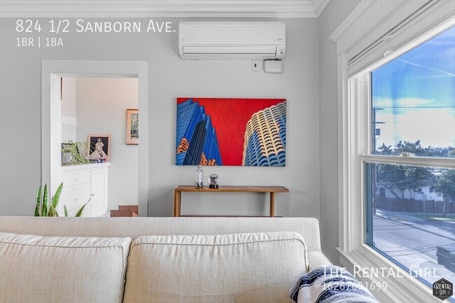 Building Photo - 824 1/2 Sanborn Ave.-