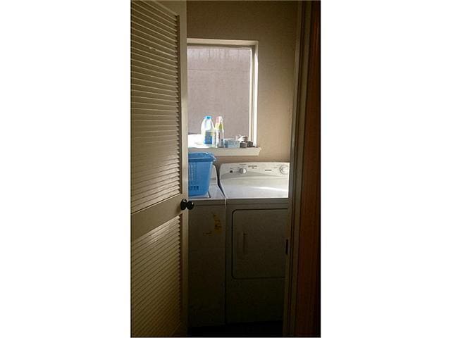 Building Photo - 12960 Cozy Cove Ave