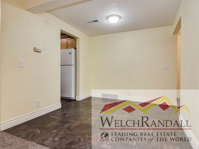 Building Photo - Comfort Meets Style - 2BR home in SLC!