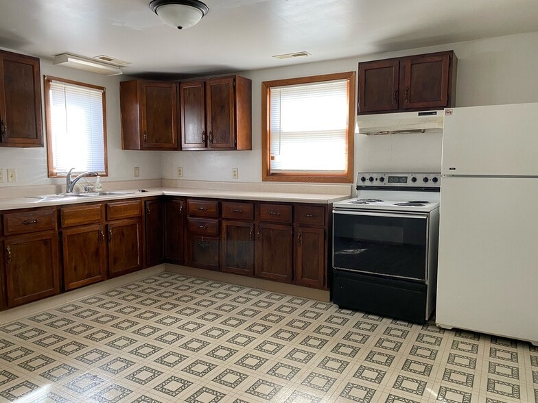 Kitchen - 2284 Jackson St