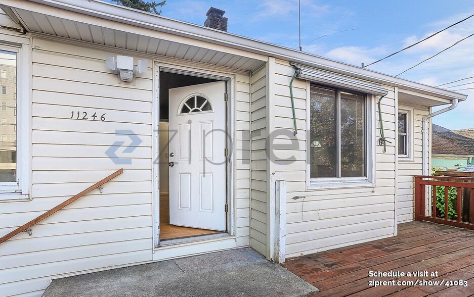 Primary Photo - 11246 1st Ave S