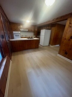 Kitchen - 3875 N Buffalo Rd