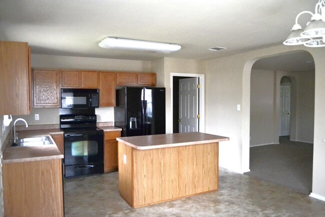 Building Photo - 306 Bright Chase