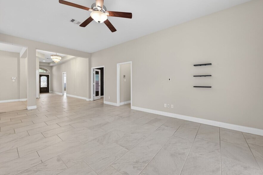 Building Photo - 18011 Begbie Path