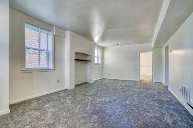 Building Photo - 1317 Eutaw Pl