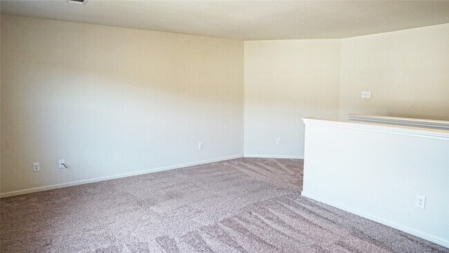 Building Photo - 10510 Pine Landing Dr