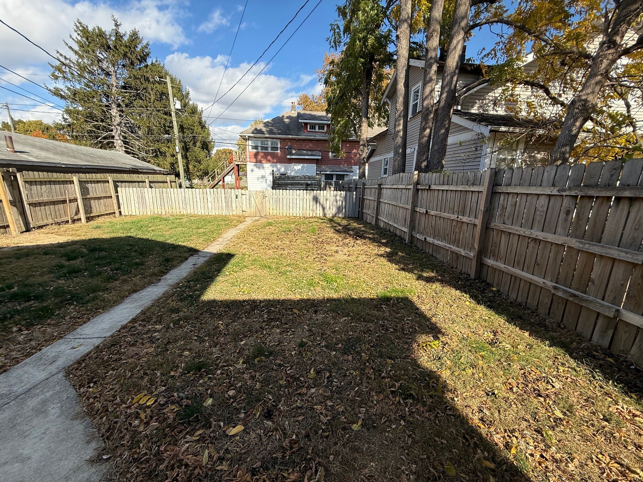 Building Photo - 5028 E New York St