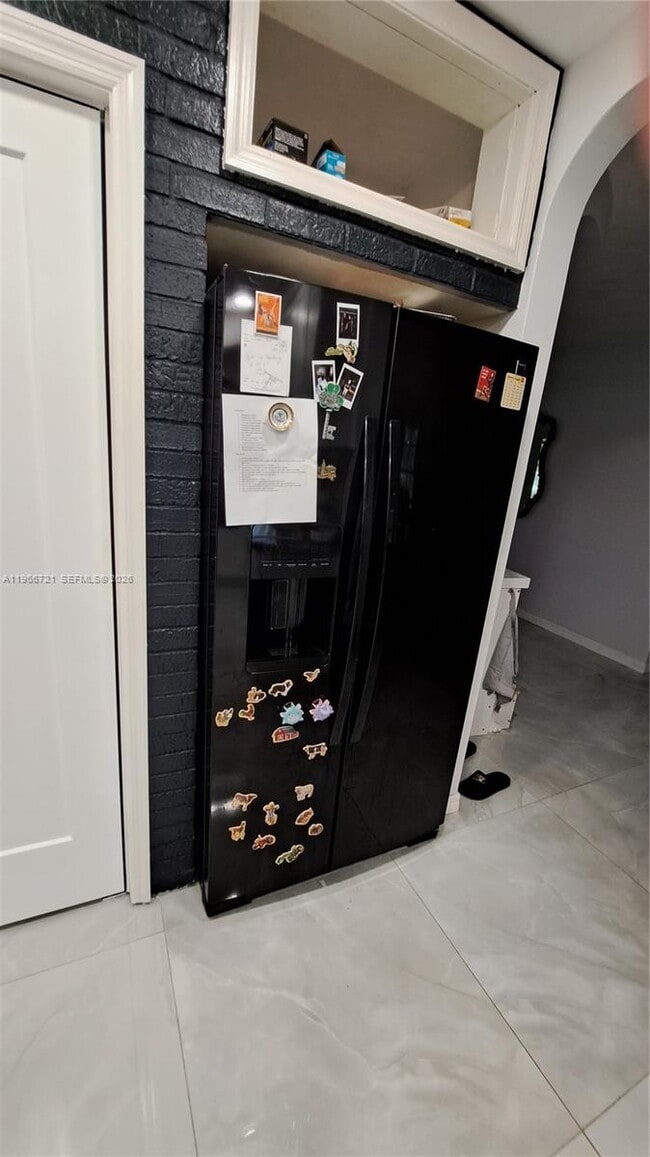 Building Photo - 23700 SW 207th Ave