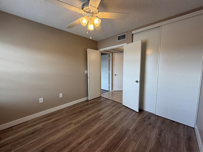 Building Photo - 10790 NW 14th St