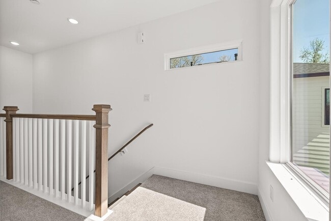 Building Photo - 5304 Lynnfield St