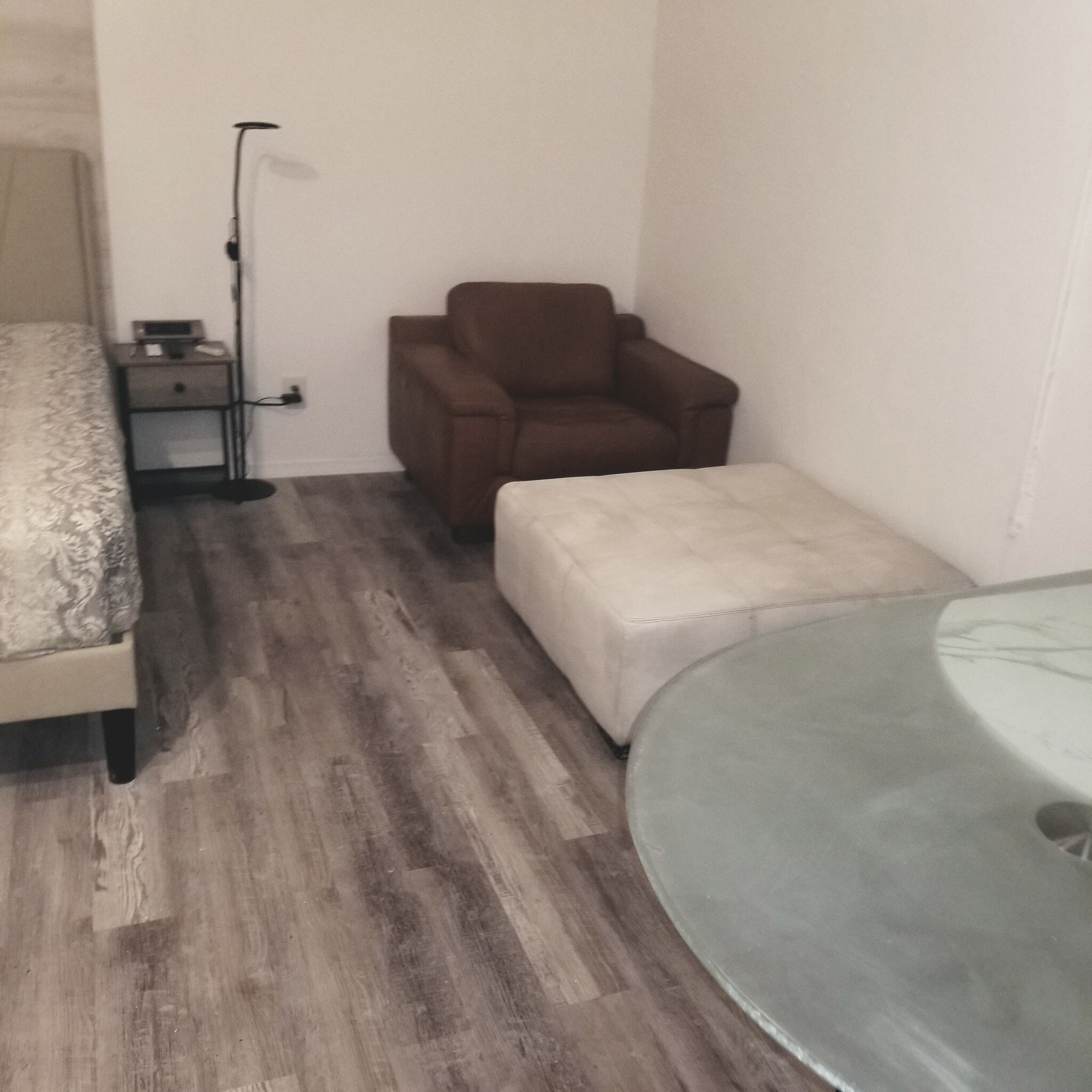 Sitting area - 1362 NW 195th Ave