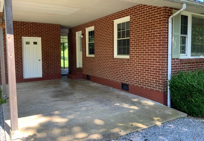 Building Photo - 962 Draughon Dr