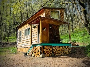 Building Photo - 80391 Stewart Creek Rd