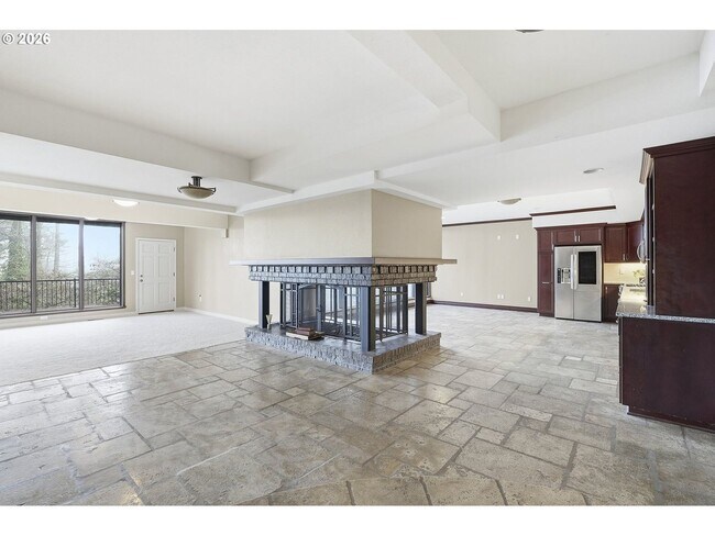 Building Photo - One-of-a-Kind 5BR Home with Floor-to-Ceiling Windows, Wraparound Decks & Breathtaking Treeline Views