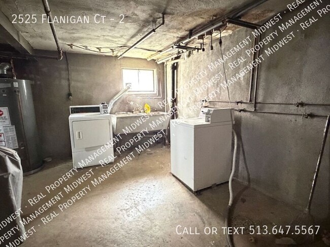 Building Photo - 2525 Flanigan Ct